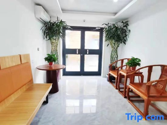 Баодин: Xixi Huajiantang Hotel (Xiongxian Bus Station)