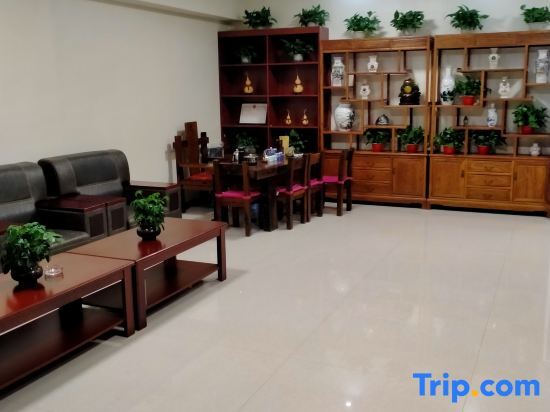 Баодин: Xiongxian Shuning Express Hotel