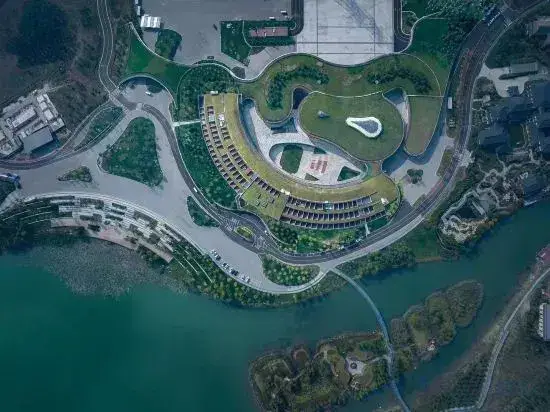 Баодин: Jianguo Hotel xiongan Green Expo Park