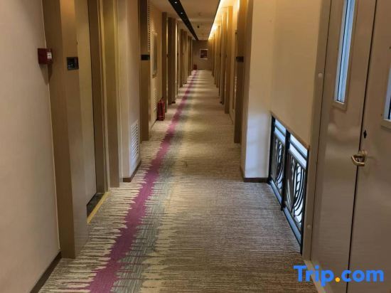 Пекин: Shufeng Hotel (Beijing Wukesong Wanshou Road Subway Station)