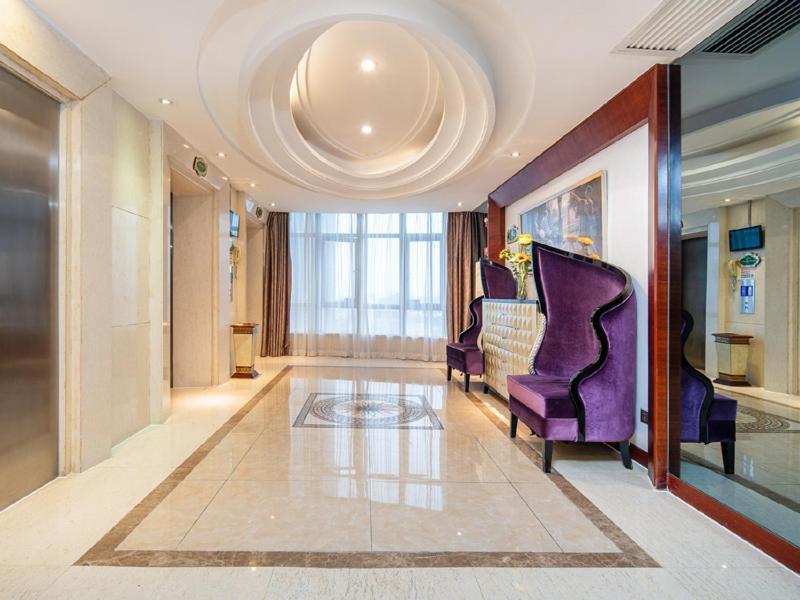 Дунгуань: Huazi Hotel - Sanming