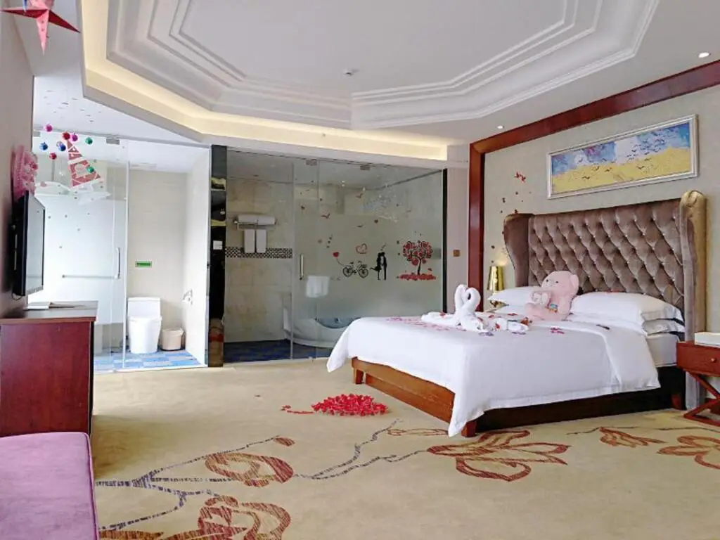 Дунгуань: Huazi Hotel - Sanming