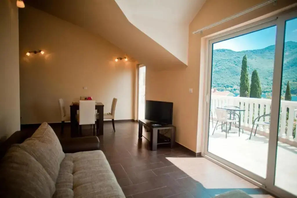Каменари: Apartments Bella Vista