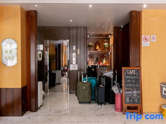 Бангкок: A Room Bangkok Sathorn
