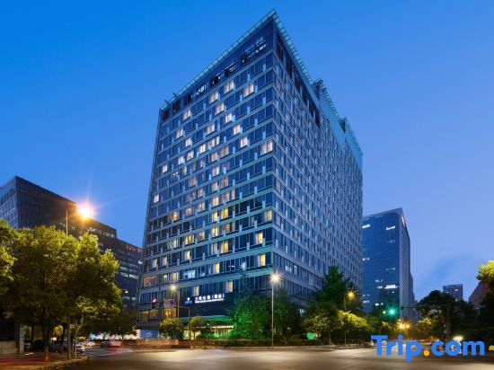 Three Gorges Serviced Apartments — фото 1