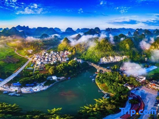 Хэчи: Dong Zheng International Hotel