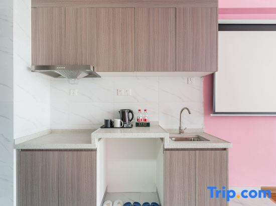 Шэньчжэнь: Rabbit City Homestay (Shenzhen Pinghu South China City Branch)