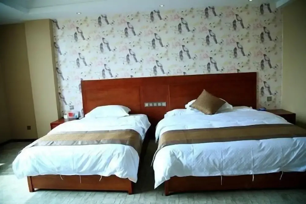 Вэньшань: Longhuyuan Hostel
