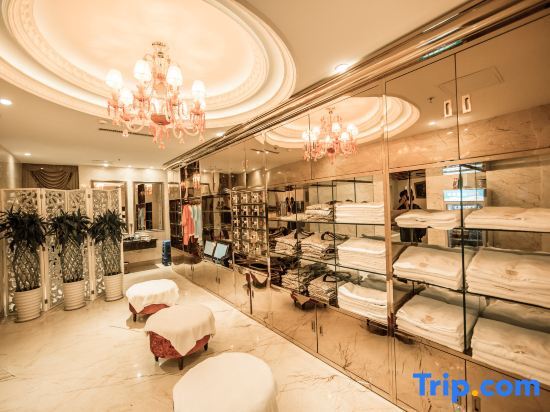 Тунляо: Yuan Yuan International Hotel