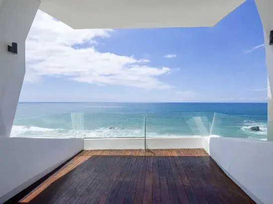 Линшуй: Chinese Countryard on the Sea