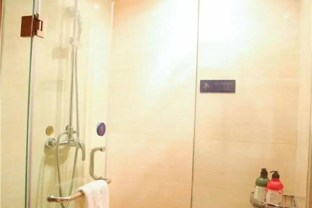 Миян: HomeJoyler Vacation Apartment (Yunling Shengshi Jiayuan)