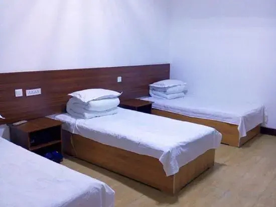 Минъюэ: Longteng Hotel
