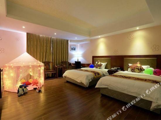 Чжухай: Fuxiang Holiday Hotel (Chimelong Ocean Kingdom, Hengqin, Zhuhai)