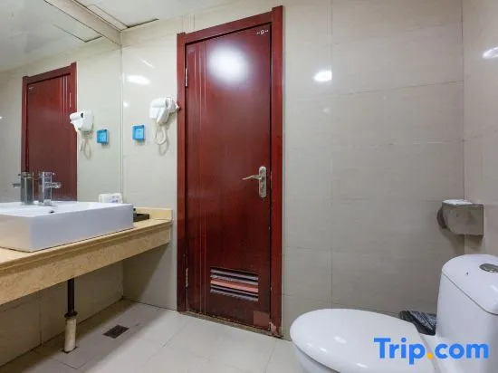 Хецзе: Panshi Hotel