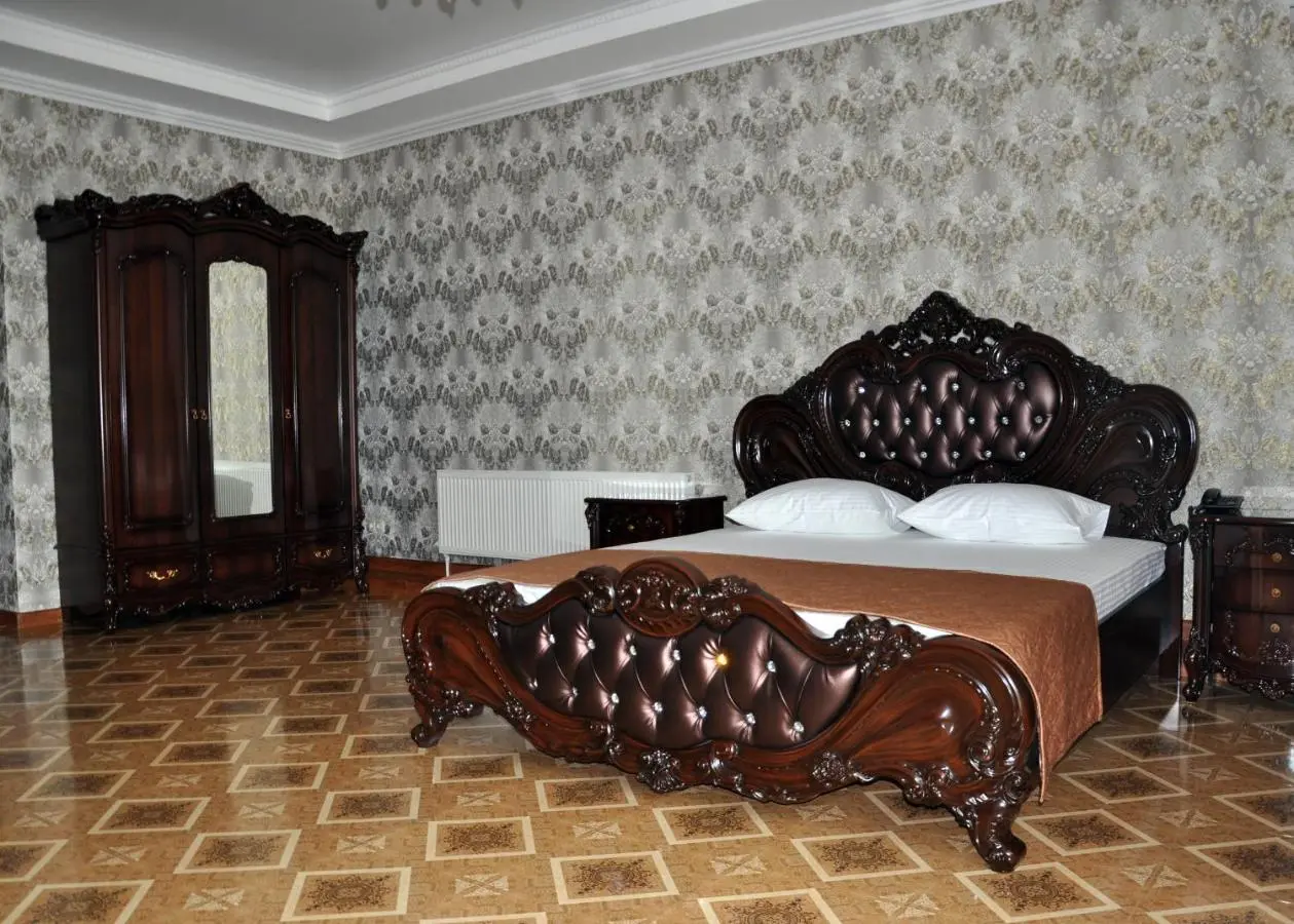 Приморско-Ахтарск: Apartments Viktoriia