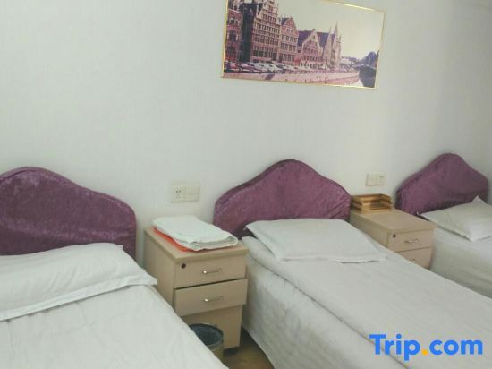 Шанхай: Liangyou Hostel