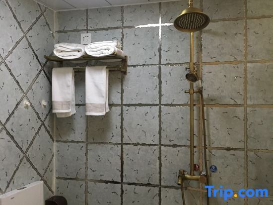 Яншо: Youxian Xiaozhu Self Service Apartment