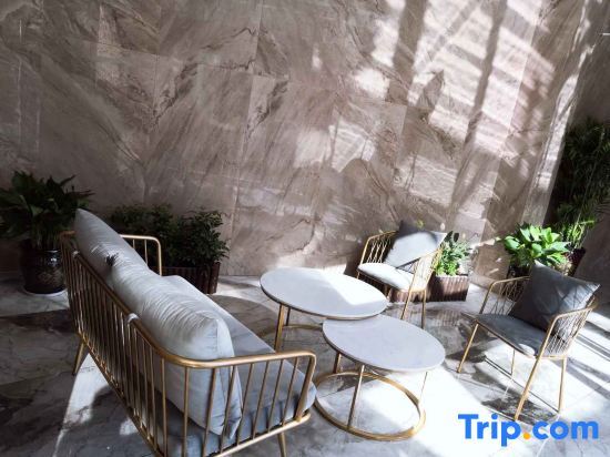 Нинджи: Chuang e Jias Shanging Hotel (Zherong North Wenchang Road)