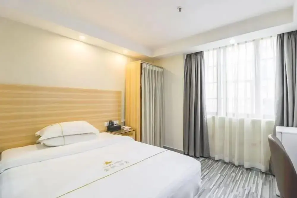 Гуанчжоу: Guangzhou Jinfeng Apartment