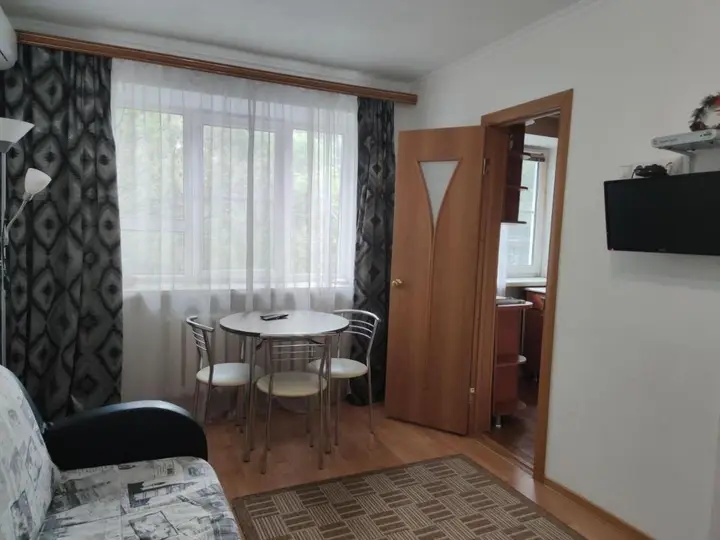 Новороссийск: Apartment on Leytenanta Shmidta