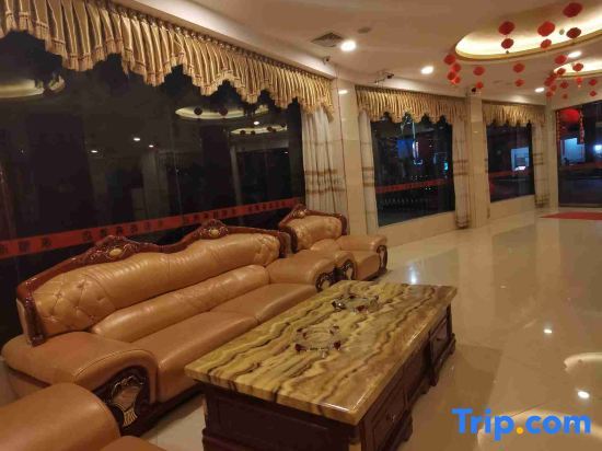 Байсе: Yongheng Business Hotel