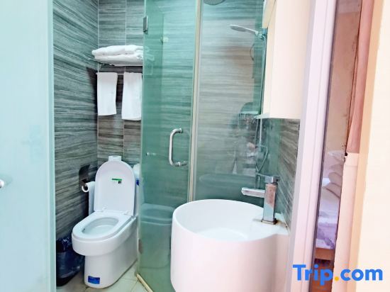 Шанхай: Minhua Business Hostel