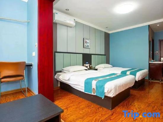 Тайюань: Taiyuan 777 chain hotel