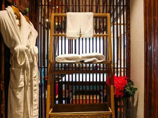 Чанчжоу: Yanquan  Hanguan Hotel（Oriental Saltlake Resort）