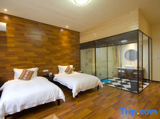 Чэньчжоу: Dongjiang Lake No.1 Courtyard Tea Culture Theme Hotel