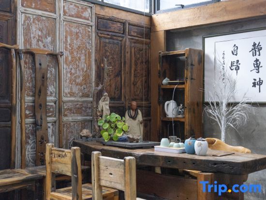 Дали: Longkan Yunding Courtyard Hotel