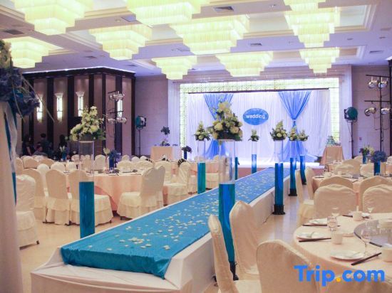 Циндао: Jiaozhou Hotel