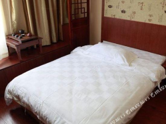 Шанхай: Jinyi Holiday Hostel (Shanghai South Songjiang Railway Station)