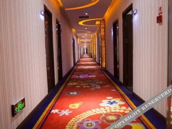 Цзиюань: Kaixuan Hotel