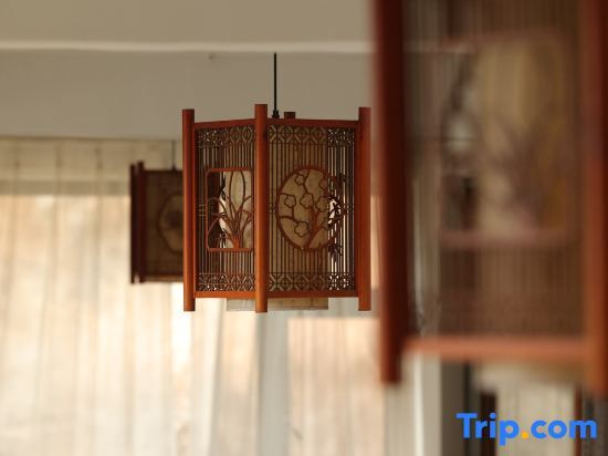 Дали: Dali Xubao Courtyard (Nanzhao Style Island Shuanglang Ancient Town Scenic Spot Store)