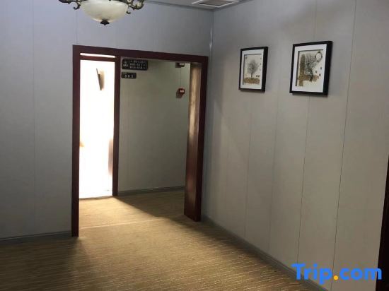 Чунцин: Manduola Business Hostel