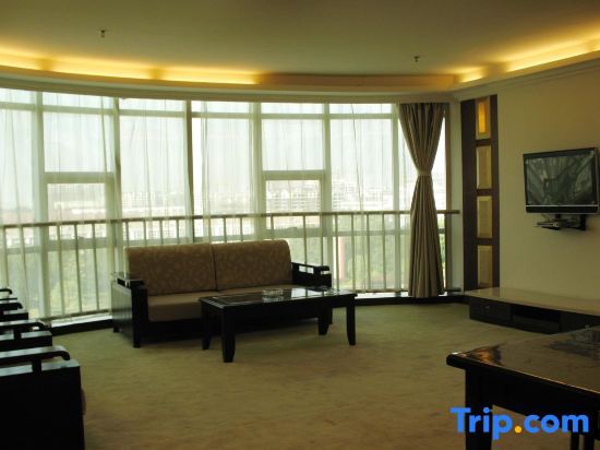 Тайчжоу: Jiangyan Harmony 168 Business Hotel