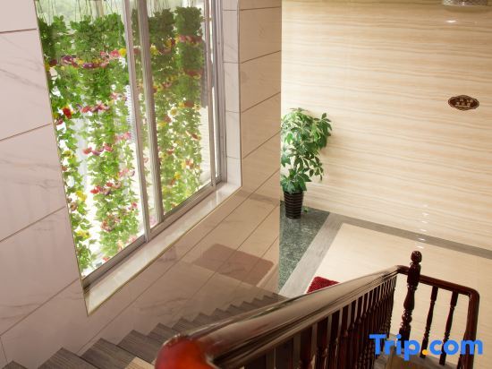 Яншо: Yangshuo Qunxianhui Hotel (Yulonghe Scenic Area)