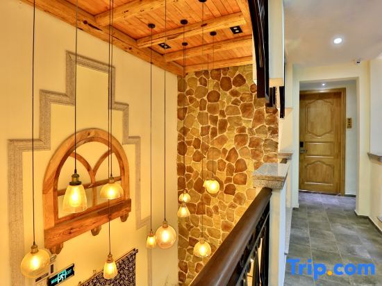 Цзясинь: Jiuqi Wuzhen Anxiang Courtyard Boutique Hotel