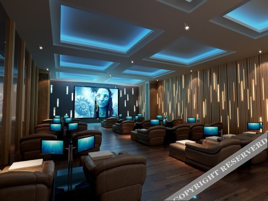 Дунъин: Divine Land Hotel