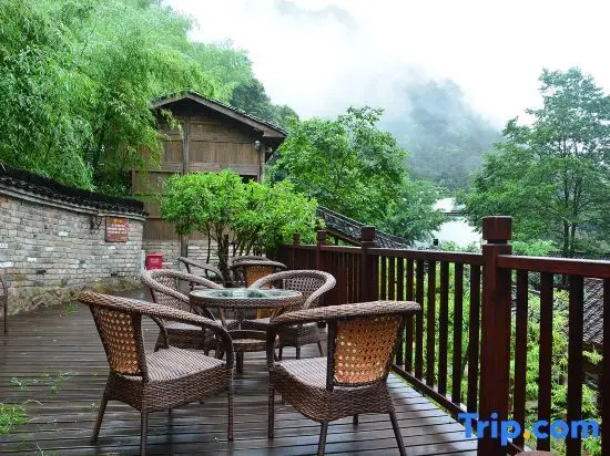 Хуаншань: Yunmen Shanju Hotel