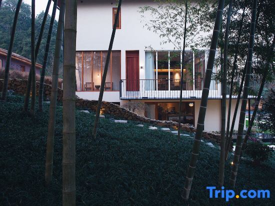 Mount Mogan Chic Hostel — фото 1