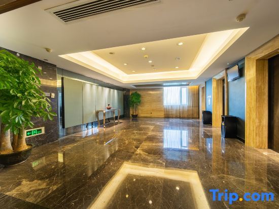 Фошань: Wyndham Foshan Weijing Hotel (Sanshui Wanda Plaza)