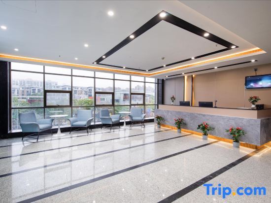 Шанхай: Rest Hotel (Shanghai Jinshan Bailian Shopping Center)