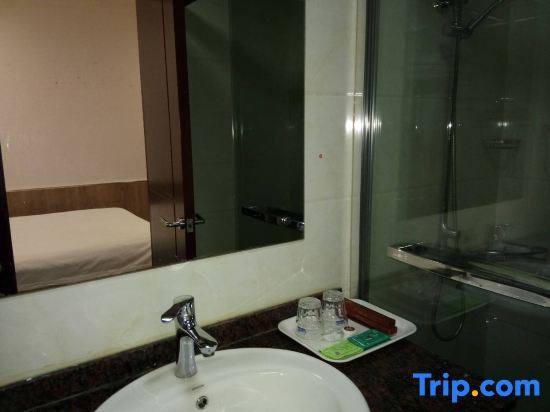 Шанхай: Fangshun Hostel Chongming