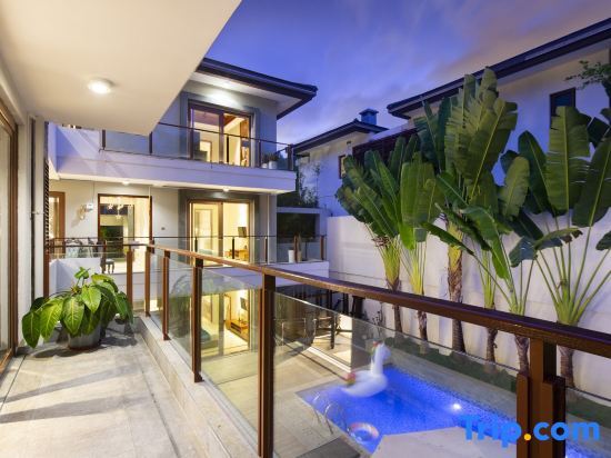 Санья: Sanya Mountain and Sea Resort Villa