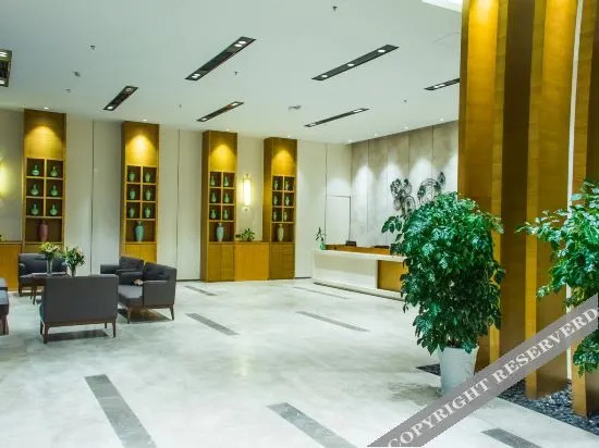 Шэньчжэнь: Shenzhen Hanshisen Hotel (Pingshan High-speed Railway Station)