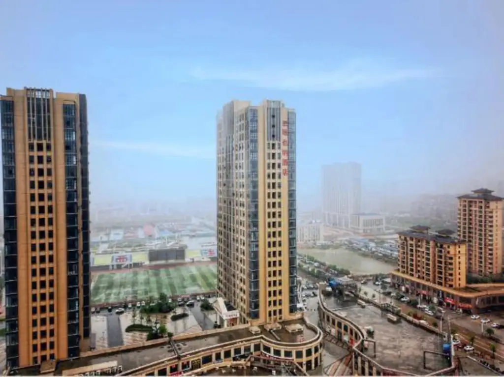 Наньчан: Vienna Hotel ( (Loft) Nanchang Xianghu Xiaolan Industrial Park Branch)