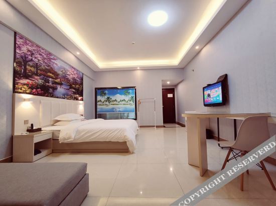 Юньфу: Youge Shangpin Hotel (Xinxing Times Square Bus Station)