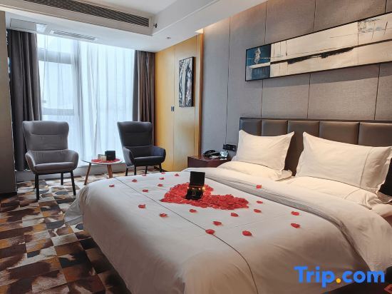 Цзуньи: Yuanben Hotel