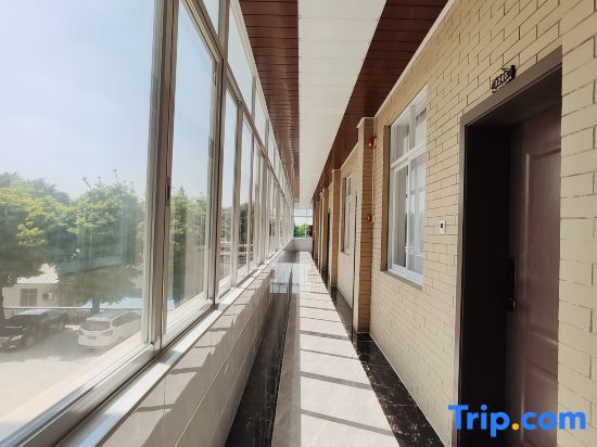 Гуанчжоу: Golden Boat Villa